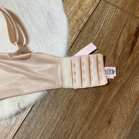 Body by Victoria Perfect Coverage Bra - Picture 4 of 8